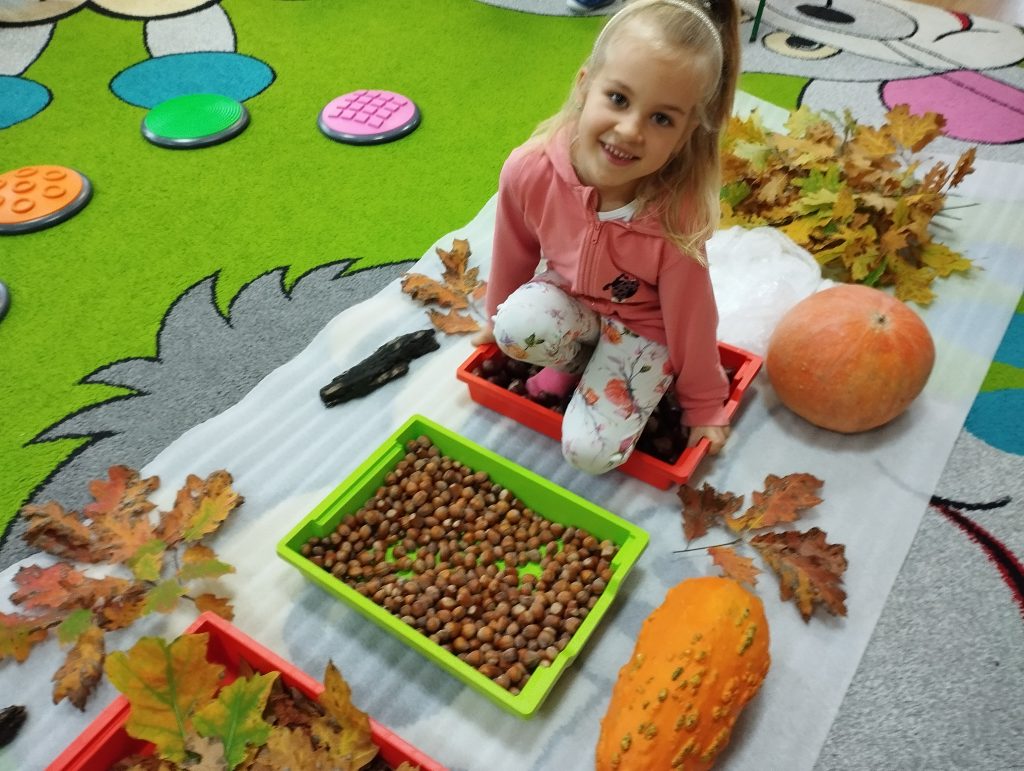 OGÓLNOPOLSKI PROJEKT EDUKACYJNY ,,SENSORYCZNY KOGEL- MOGEL" - ,,DZIEŃ BEZ SKARPETEK"