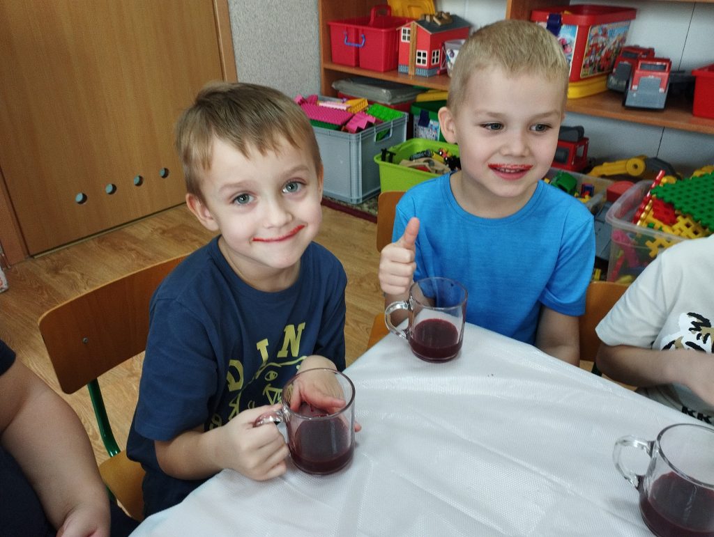 OGÓLNOPOLSKI PROJEKT EDUKACYJNY ,,SENSORYCZNY KOGEL-MOGEL"-,,DZIEŃ BURAKA"