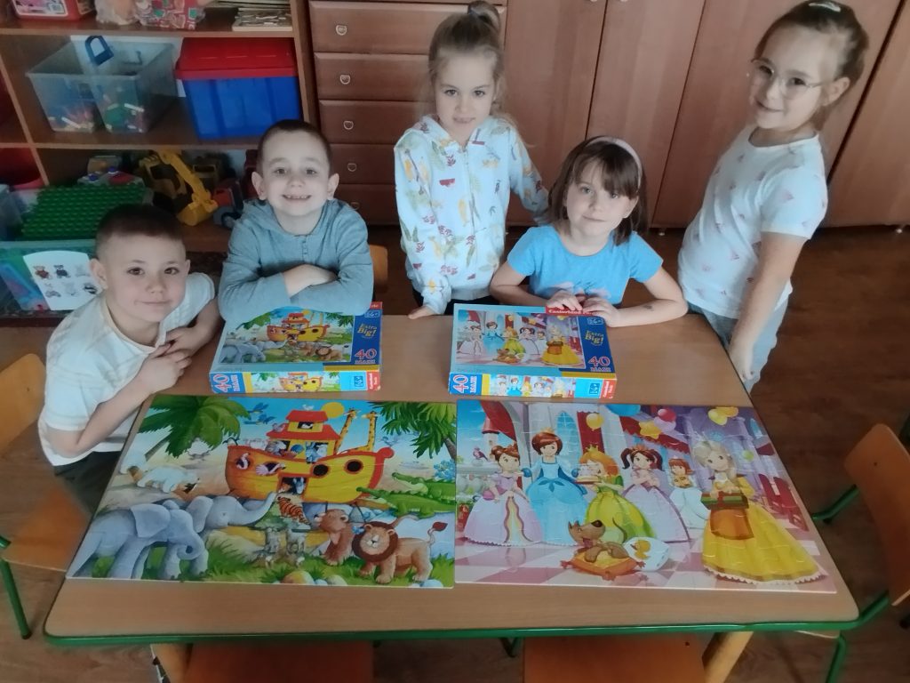 OGÓLNOPOLSKI PROJEKT EDUKACYJNY ,,SENSORYCZNY KOGEL-MOGEL” - ,,MIĘDZYNARODOWY DZIEŃ PUZZLI"