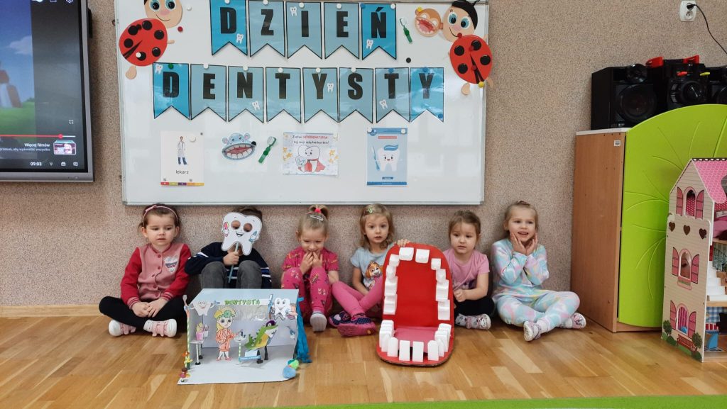 ''Dzień dentysty'' grupa ''Biedronki''