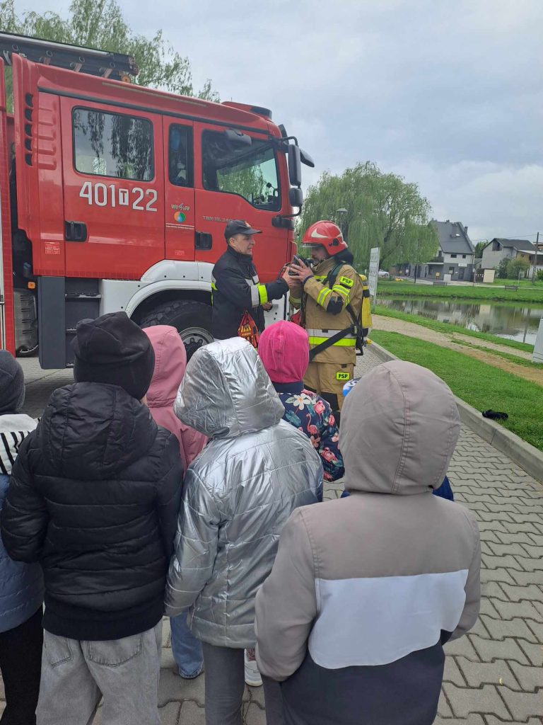 ZAPOZNANIE Z ZAWODEM STRAŻAKA