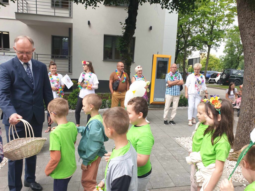 KOROWÓD KWIATÓW