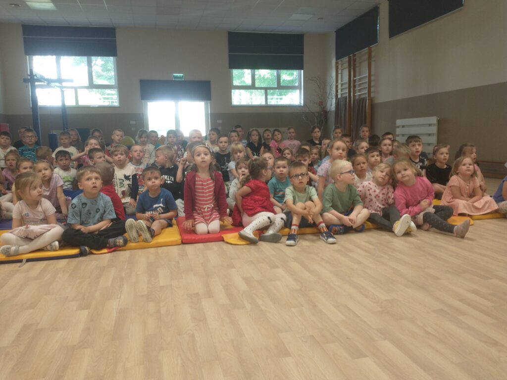 KONCERT MUZYKI