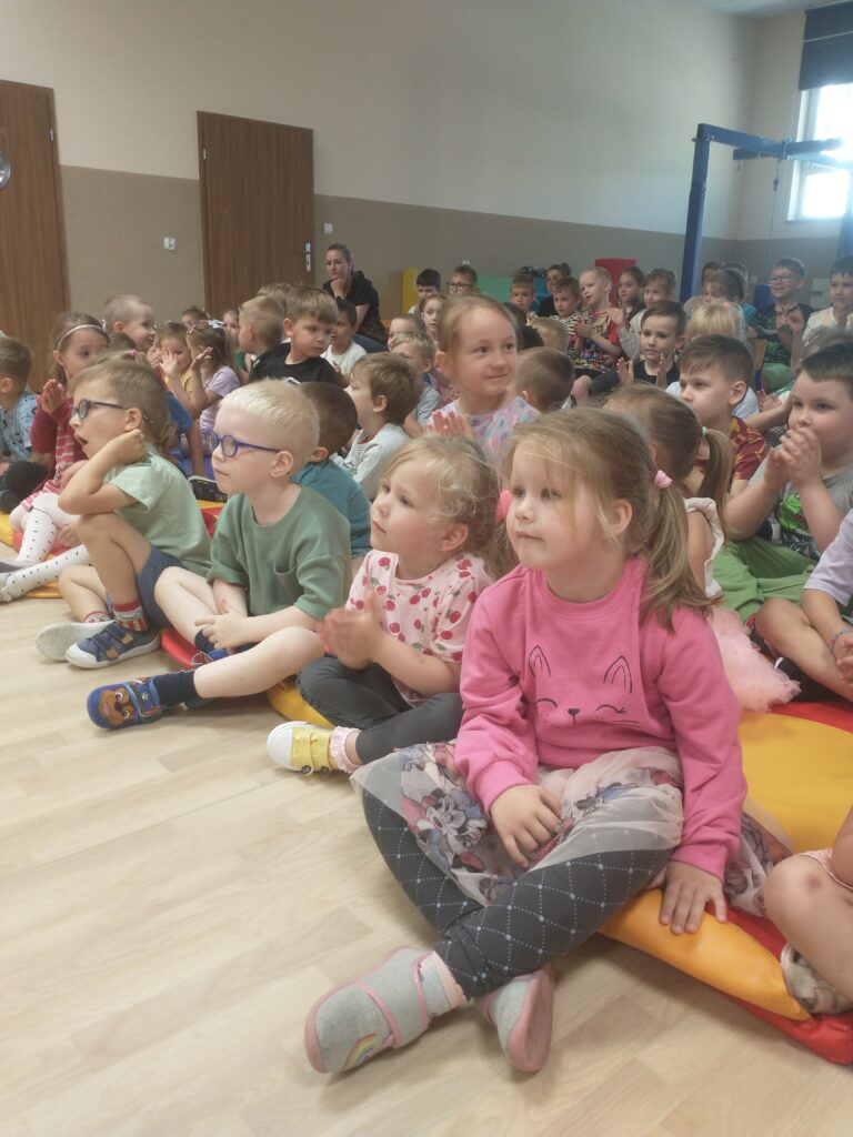 KONCERT MUZYKI