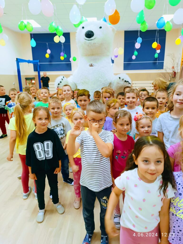Dzień Dziecka grupa ''Motylki''