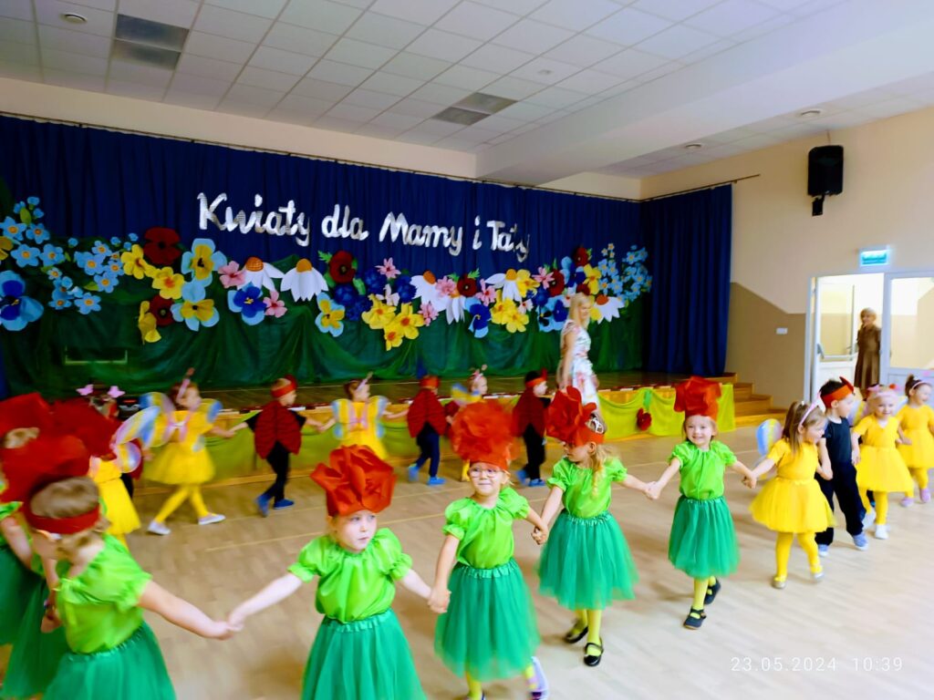 Dzień Mamy i Taty grupa ''Misie''