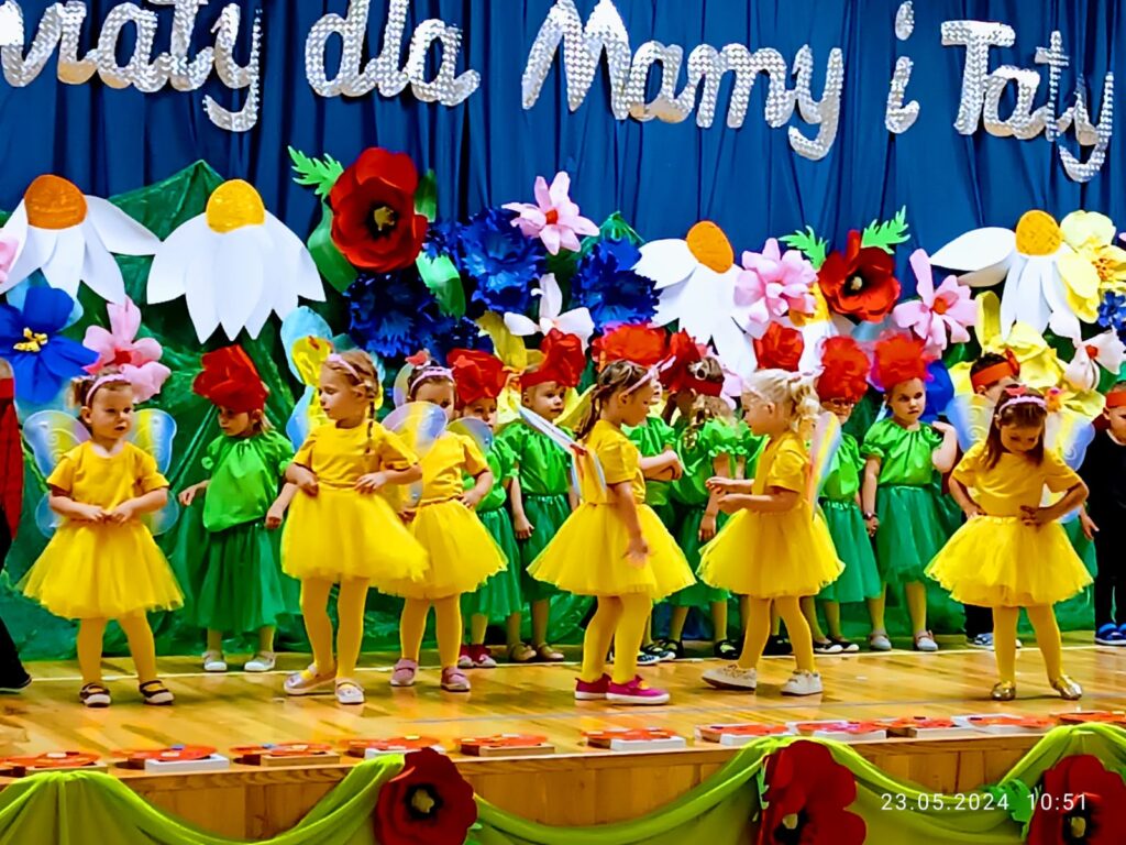 Dzień Mamy i Taty grupa ''Misie''