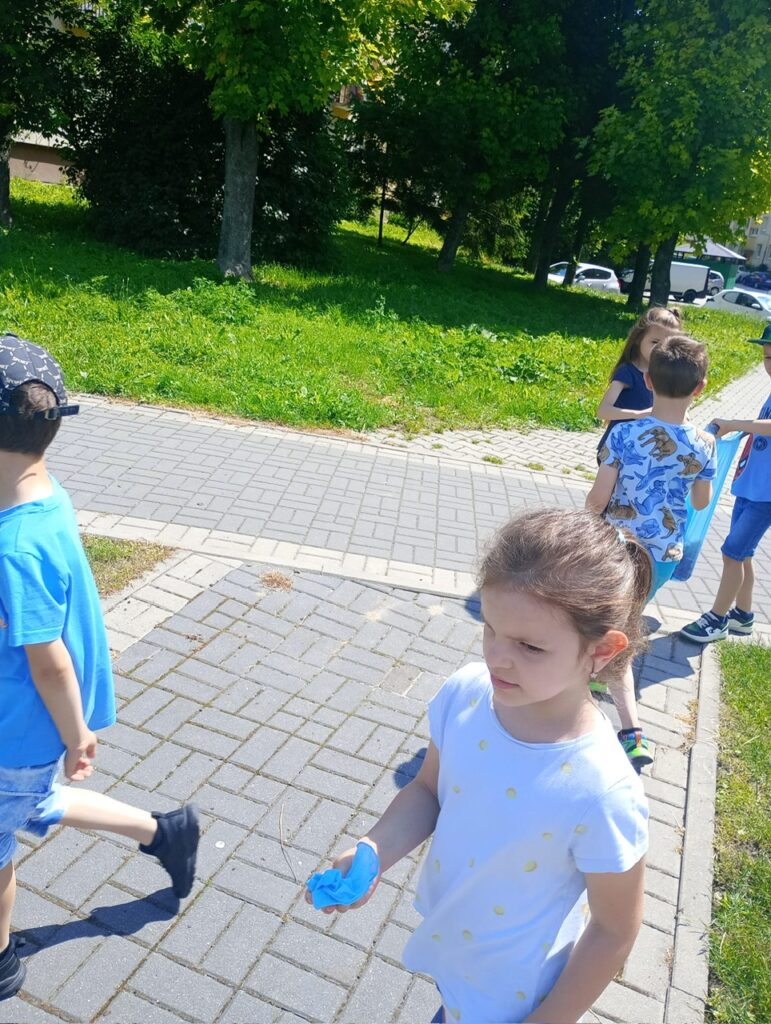 Sprzątanie świata grupa ''Tygryski''
