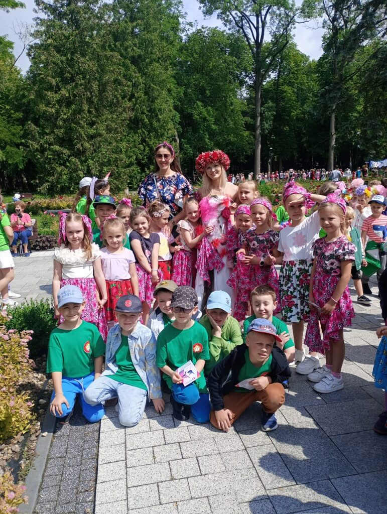 Festiwal Kwiatów grupa ''Tygryski''