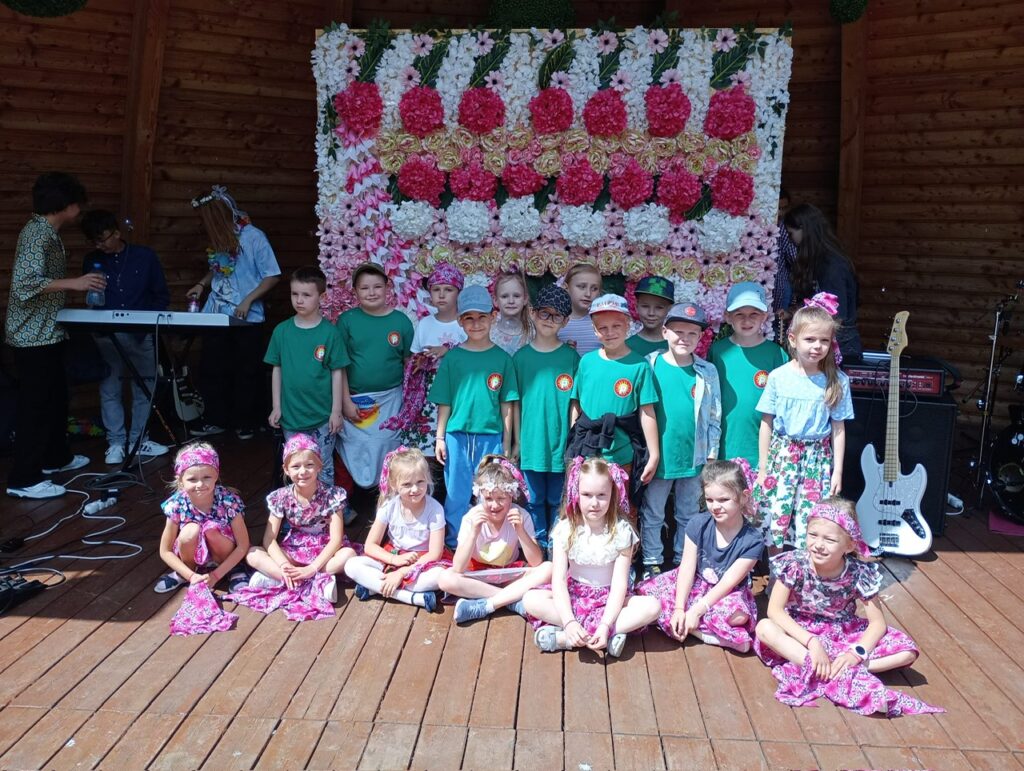 Festiwal Kwiatów grupa ''Tygryski''