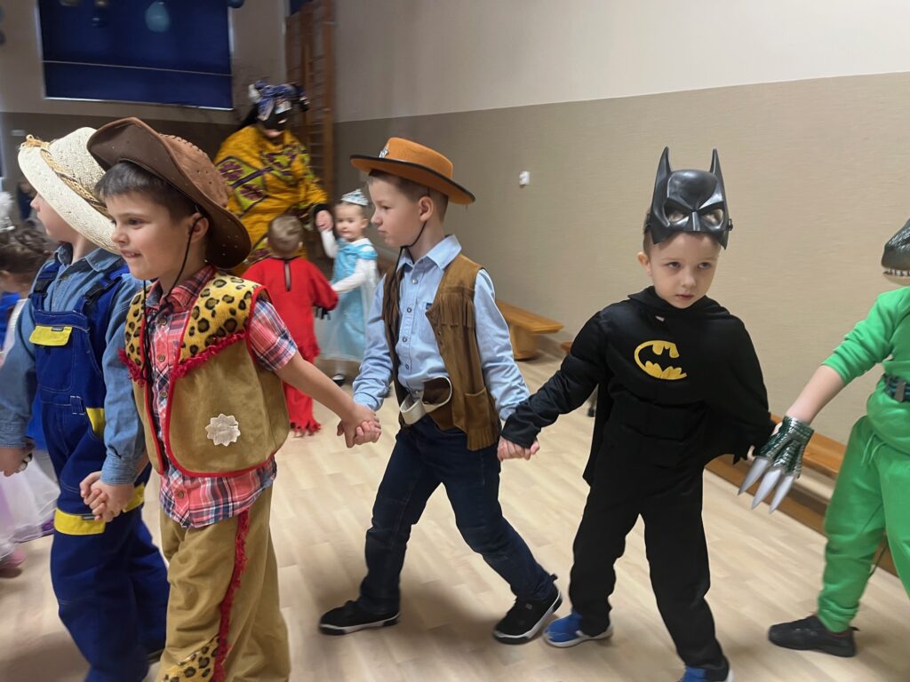 Bal karnawałowy w grupie ''Pszczółki''