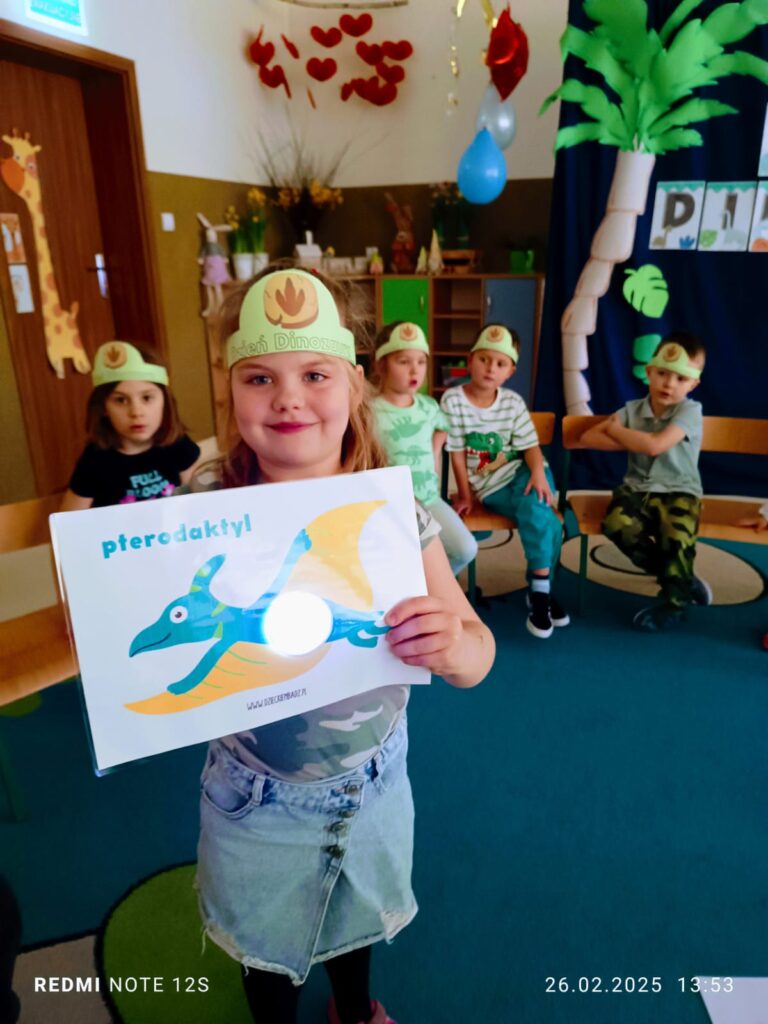 Dzień Dinozaura w grupie ''Żyrafki''