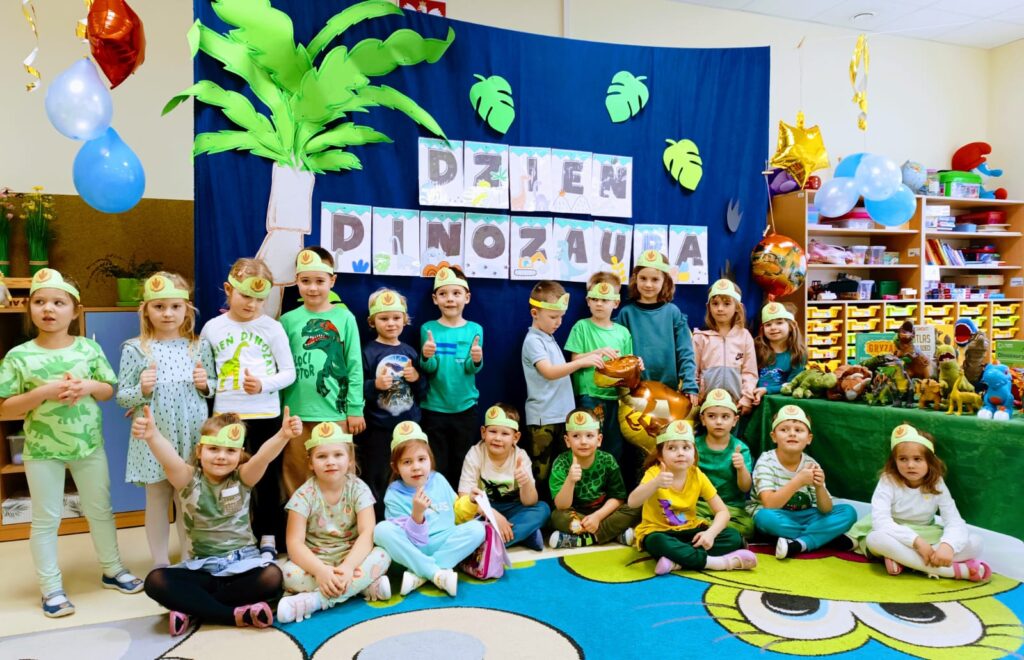 Dzień Dinozaura w grupie ''Żyrafki''