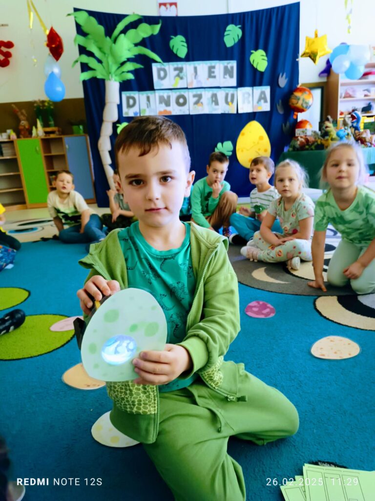 Dzień Dinozaura w grupie ''Żyrafki''