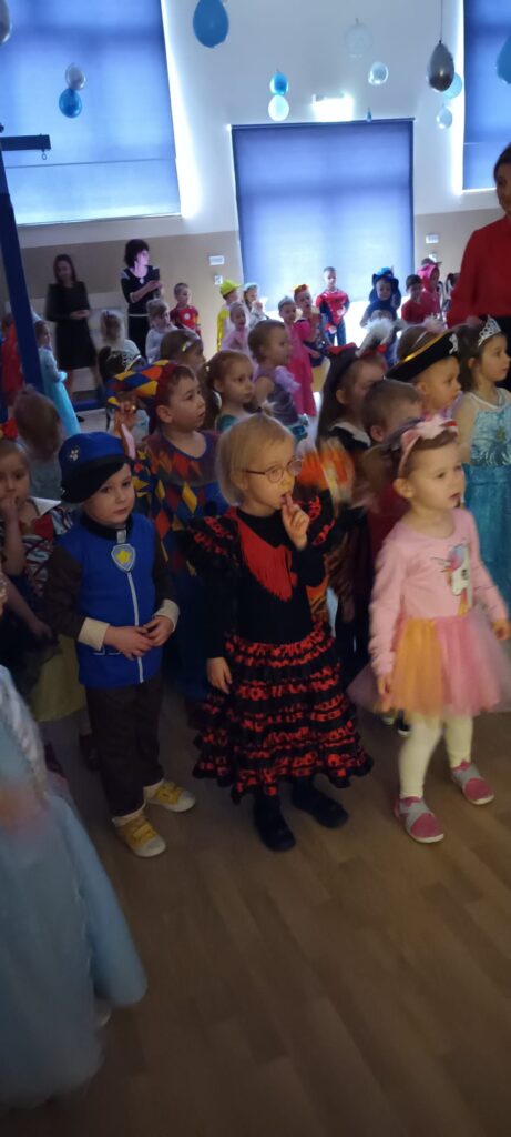 Bal Karnawałowy grupa ''Papużki''