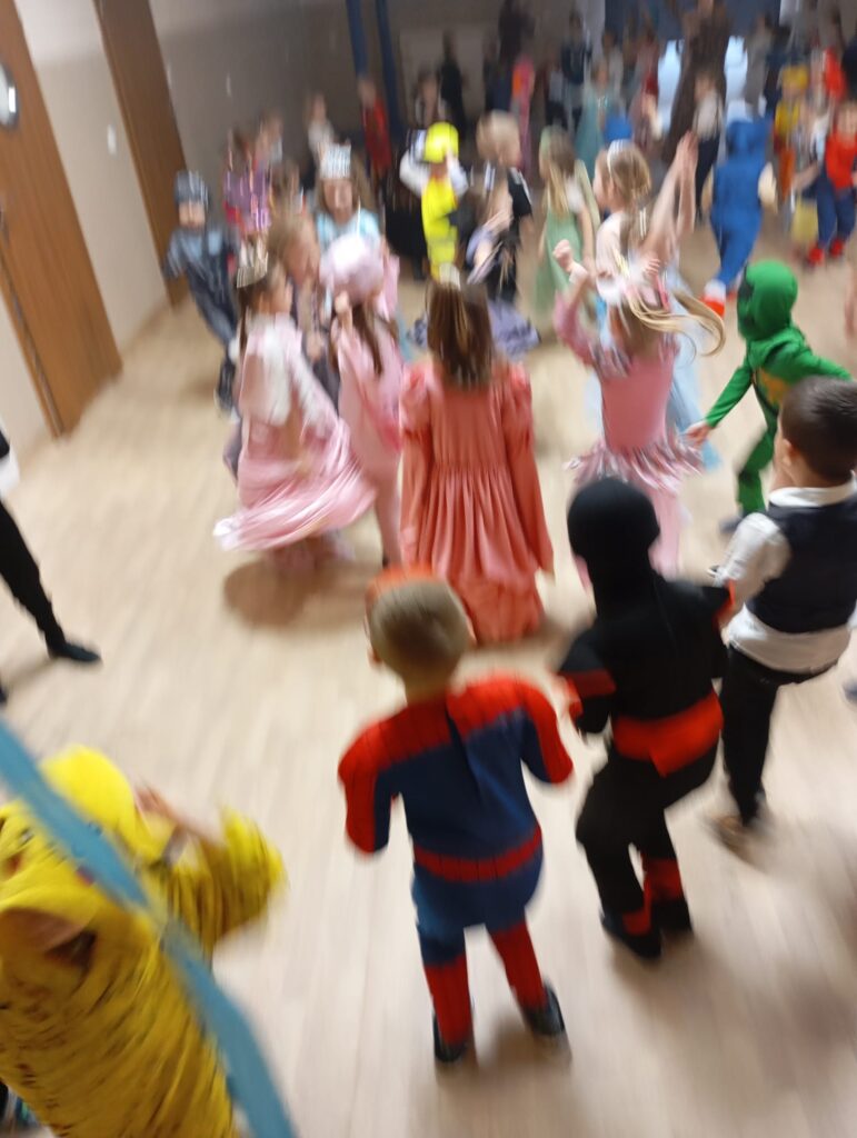 Bal karnawałowy grupa ''Motylki''