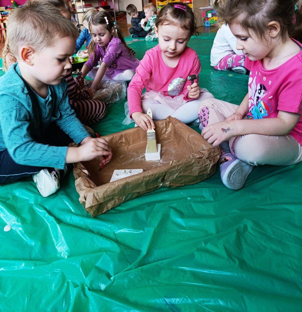 DZIEŃ DINOZAURA