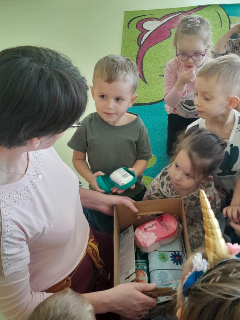 SPOTKANIE Z PANIĄ Z BIBLIOTEKI - INNOWACJA PEDAGOGICZNA W RAMACH AKCJI PROZDROWOTNEJ