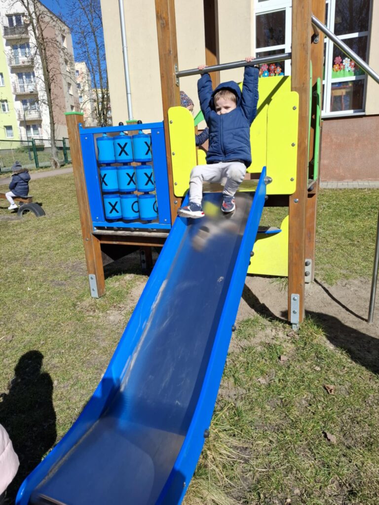 WIOSENNY SPACER MISIÓW