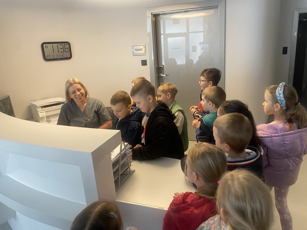 Wizyta w gabinecie stomatologicznym grupa ''Pszczółki''