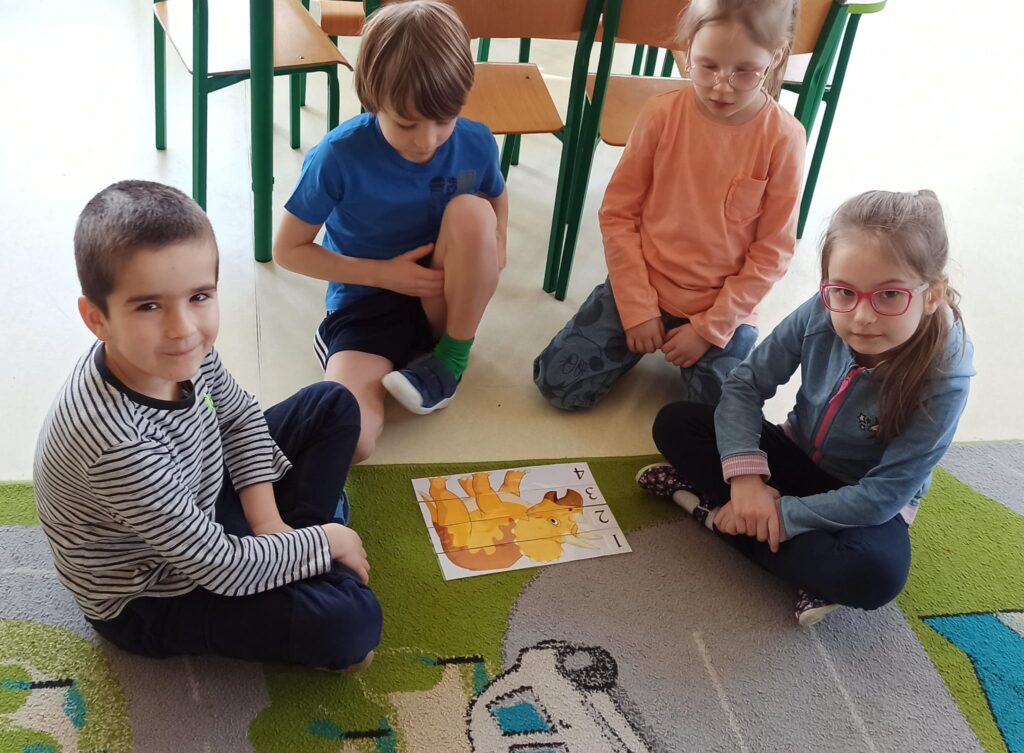 Zabawy z dinozaurami grupa ''Tygryski''