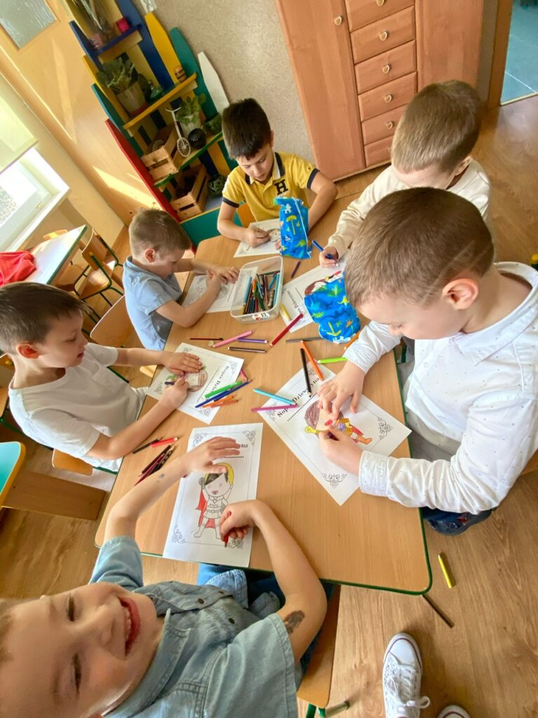 Dzień Kobiet w grupie ''Pszczółki''