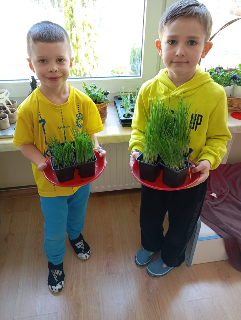 ''Wiosenny ogródek'' grupa ''Motylki''