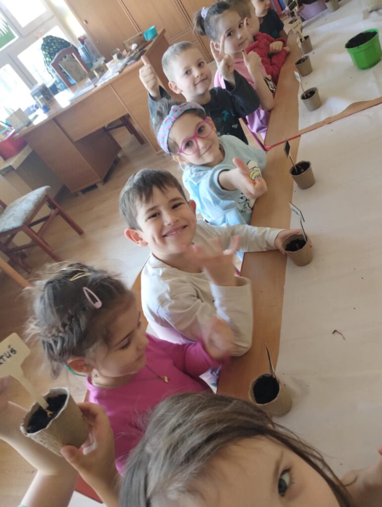 ''Wiosenny ogródek'' grupa ''Motylki''