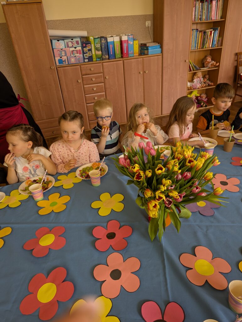 DZIEŃ KOBIET