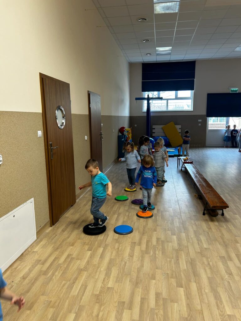 NIEBIESKIE IGRZYSKA