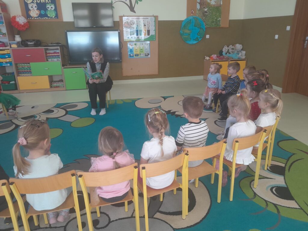 UDZIAŁ RODZICÓW W AKCJI CAŁA POLSKA CZYTA DZIECIOM
