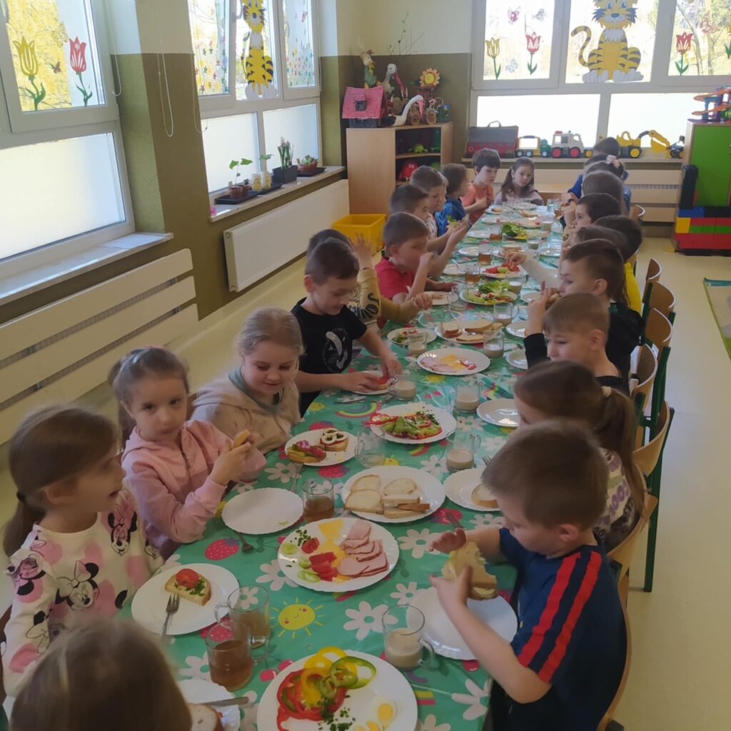 Zdrowe i kolorowe kanapki 