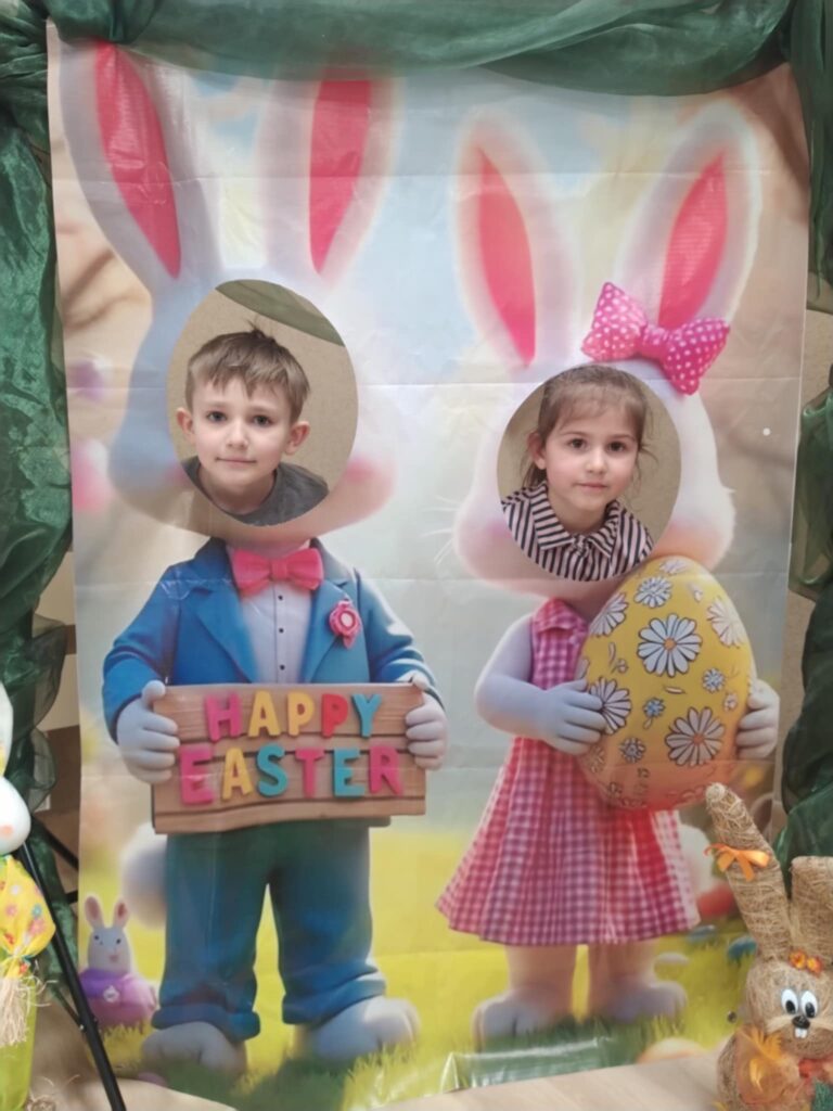 Zdjęcia Wielkanocne w grupie ''Motylki''