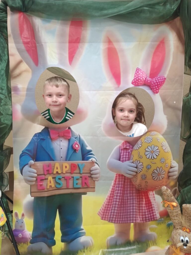 Zdjęcia Wielkanocne w grupie ''Motylki''