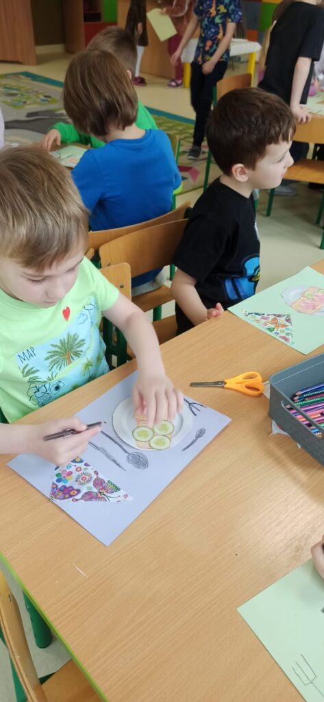Zajęcia, gry i zabawy na co dzień w grupie ''Tygryski''