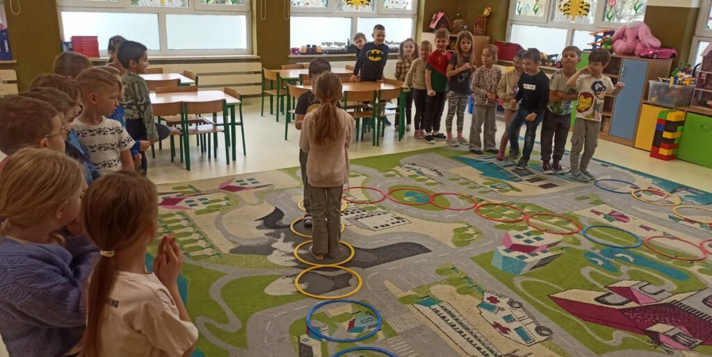 Zajęcia, gry i zabawy na co dzień w grupie ''Tygryski''