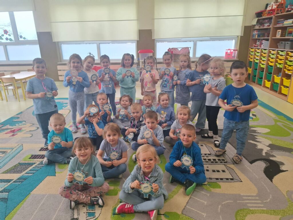 Niebieskie Igrzyska w grupie ''Papużki''
