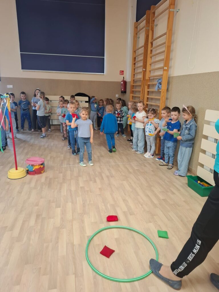 Niebieskie Igrzyska w grupie ''Papużki''