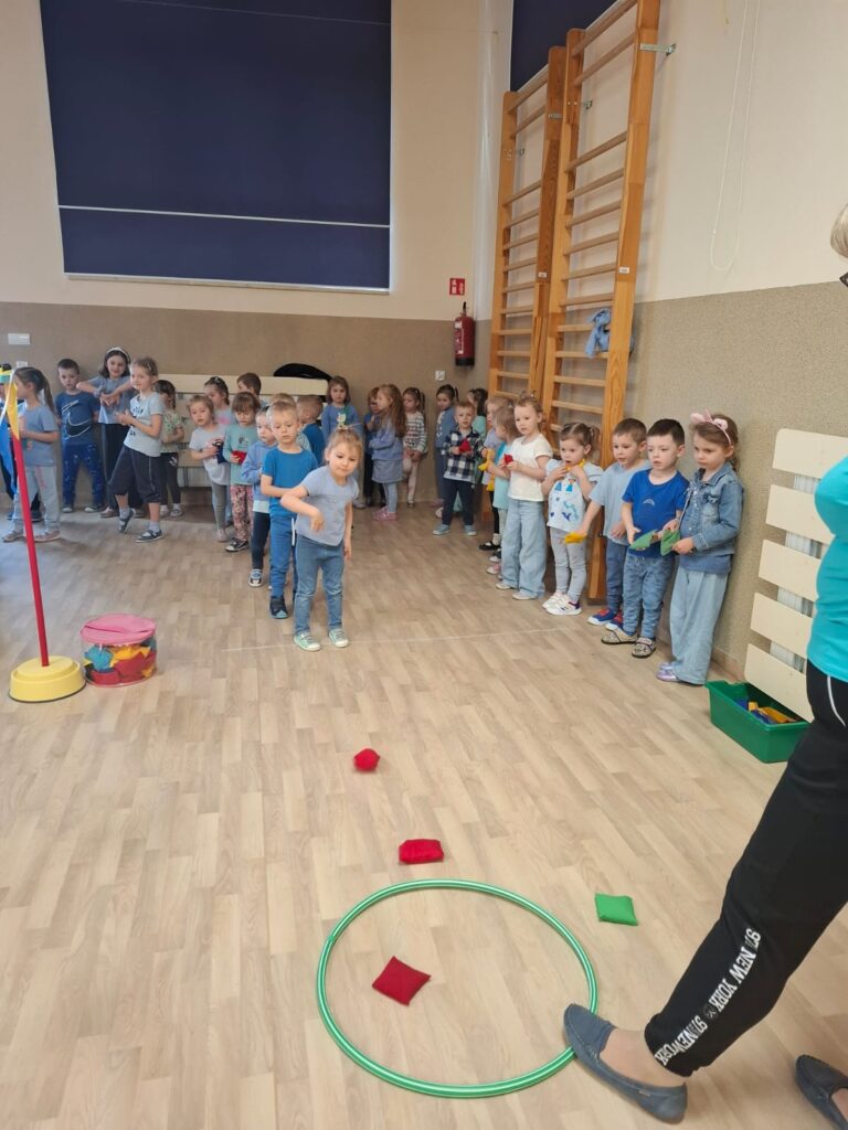 Niebieskie Igrzyska w grupie ''Papużki''