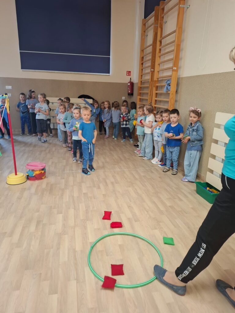 Niebieskie Igrzyska w grupie ''Papużki''