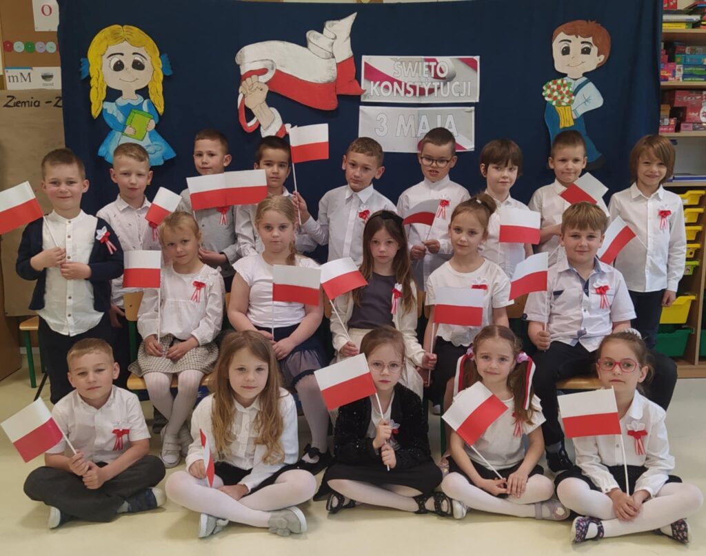 Święta Majowe w grupie ''Tygryski''