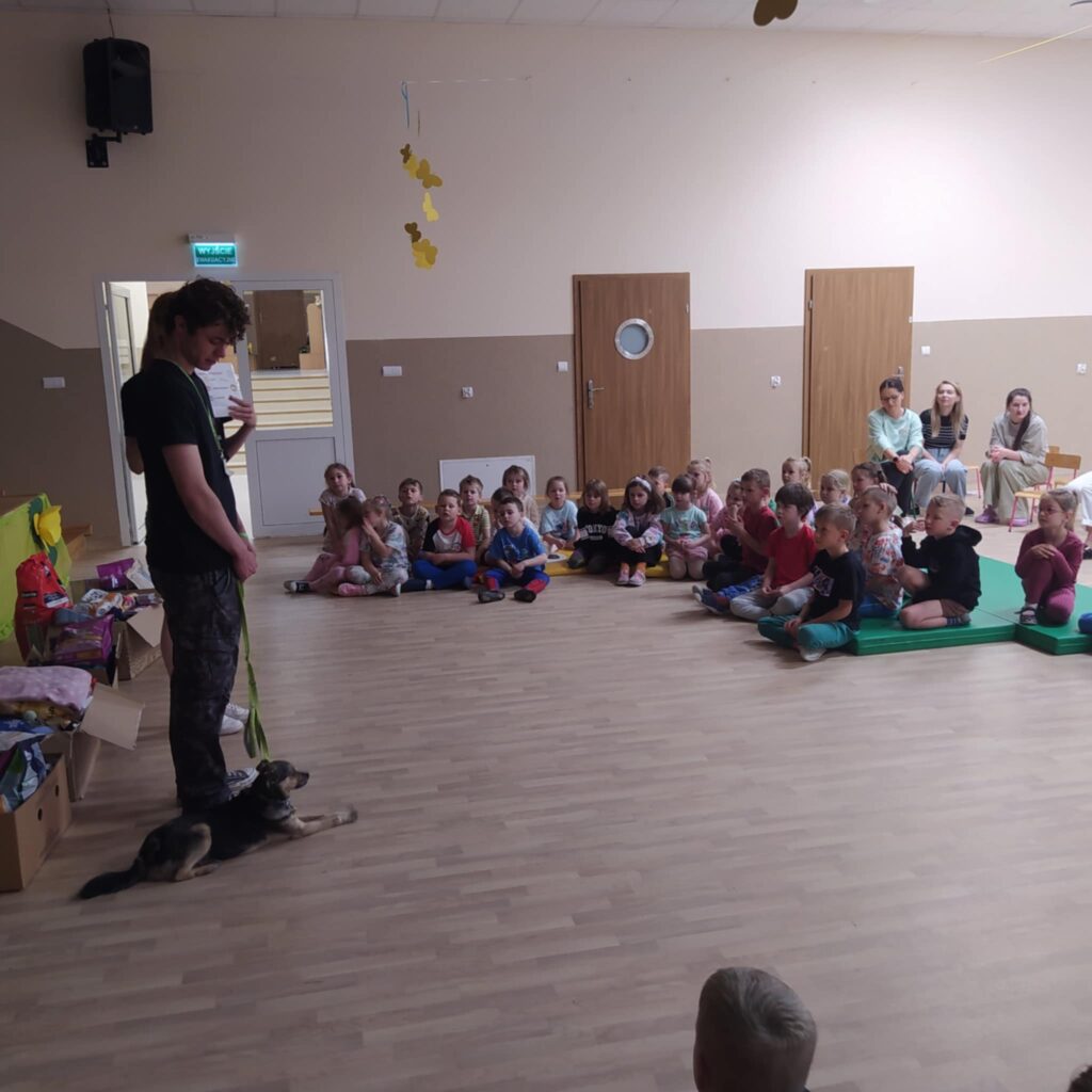 Spotkanie z pracownikami schroniska
