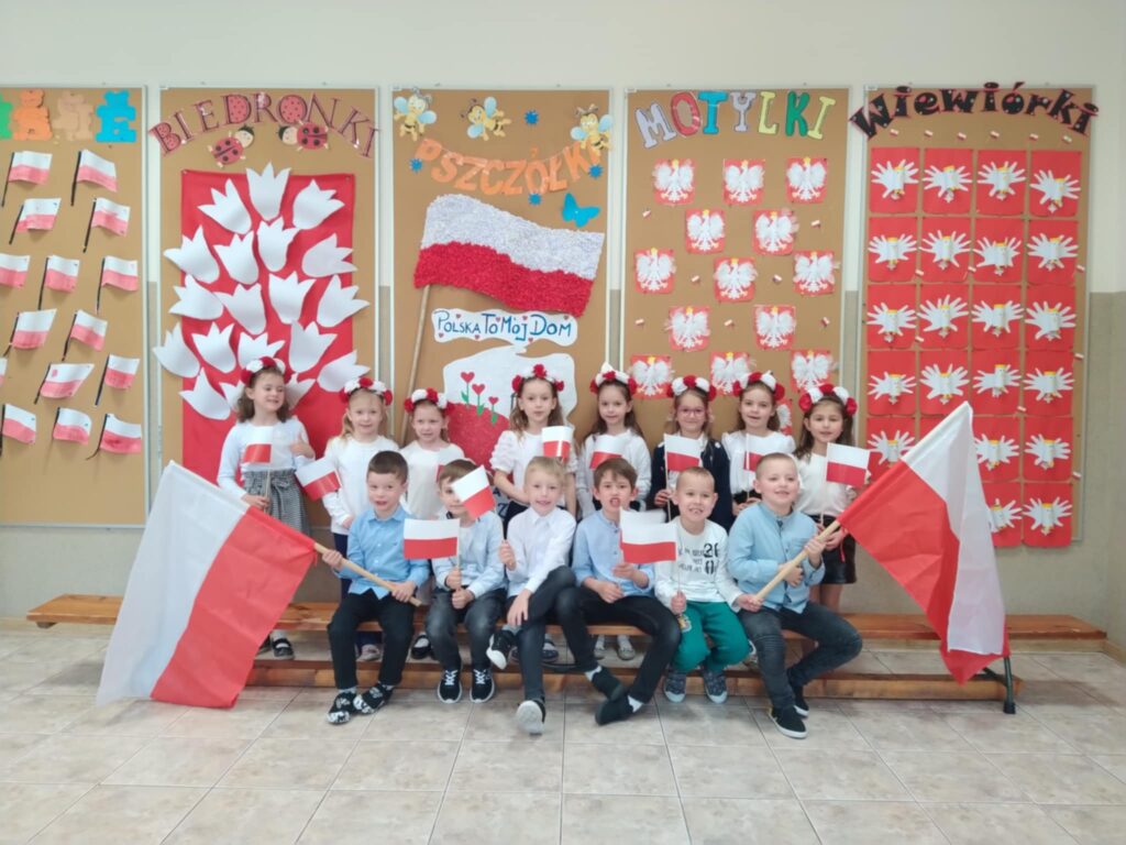  Święta Majowe w grupie ''Motylki''