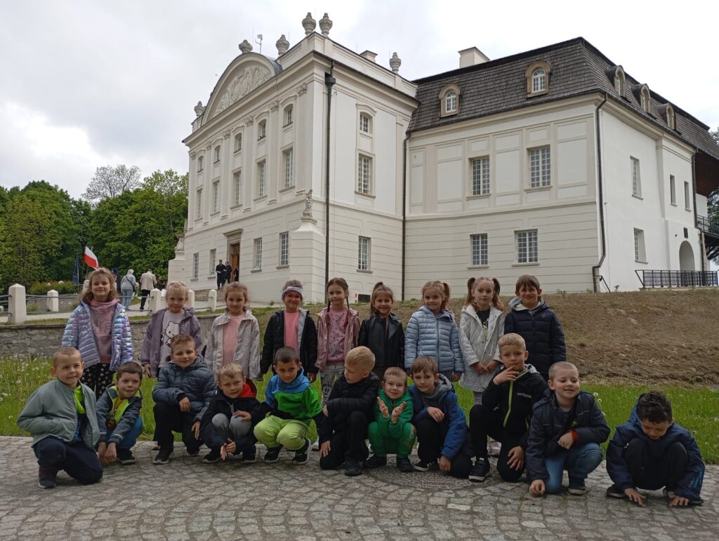 Wycieczka do Kurozwęk grupa ''Motylki''