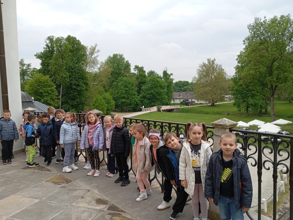 Wycieczka do Kurozwęk grupa ''Motylki''