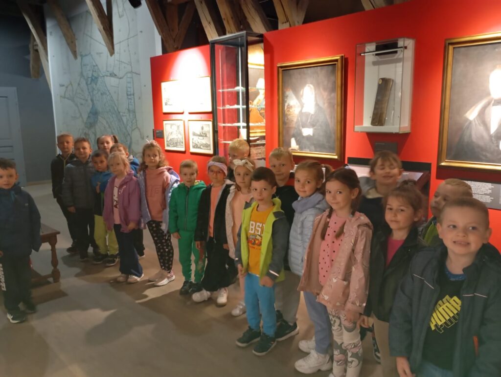 Wycieczka do Kurozwęk grupa ''Motylki''