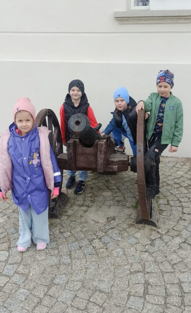 Wycieczka do Kurozwęk grupa ''Tygryski''