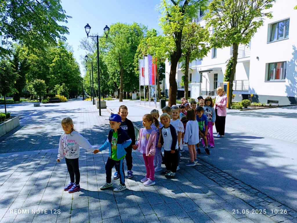 Spotkanie z książką grupa ''Żyrafki''