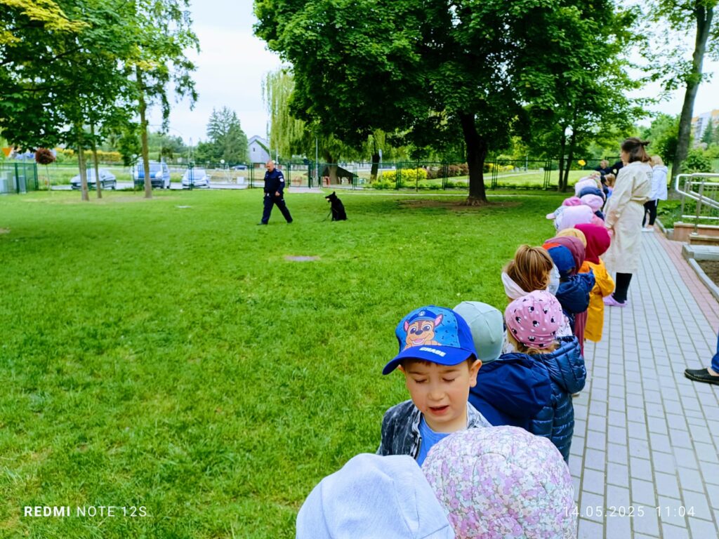 Spotkanie z Policjantem grupa ''Papużki''