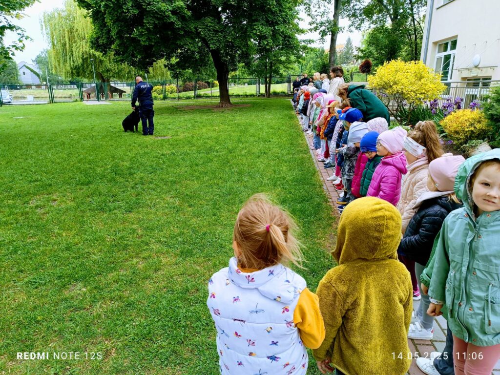 Spotkanie z Policjantem grupa ''Papużki''